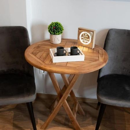 Appartamento Cozy Modern Studio In Salonicco Esterno foto